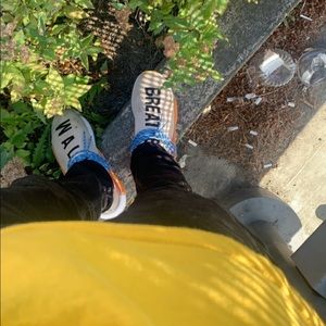 Meet your Posher, Devonte